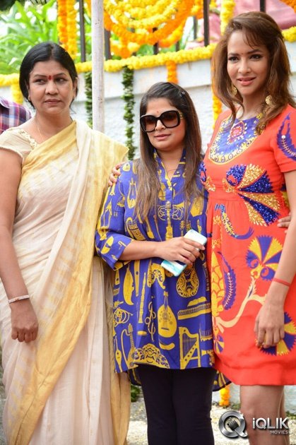 Pilavani-Perantam-Movie-Opening